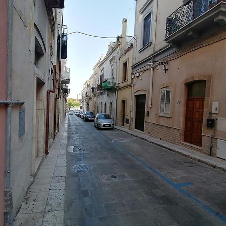 Centro Storico Mare Fuori Villa Brindisi Bagian luar foto