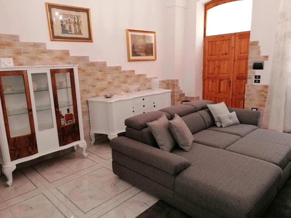 Centro Storico Mare Fuori Villa Brindisi Bagian luar foto