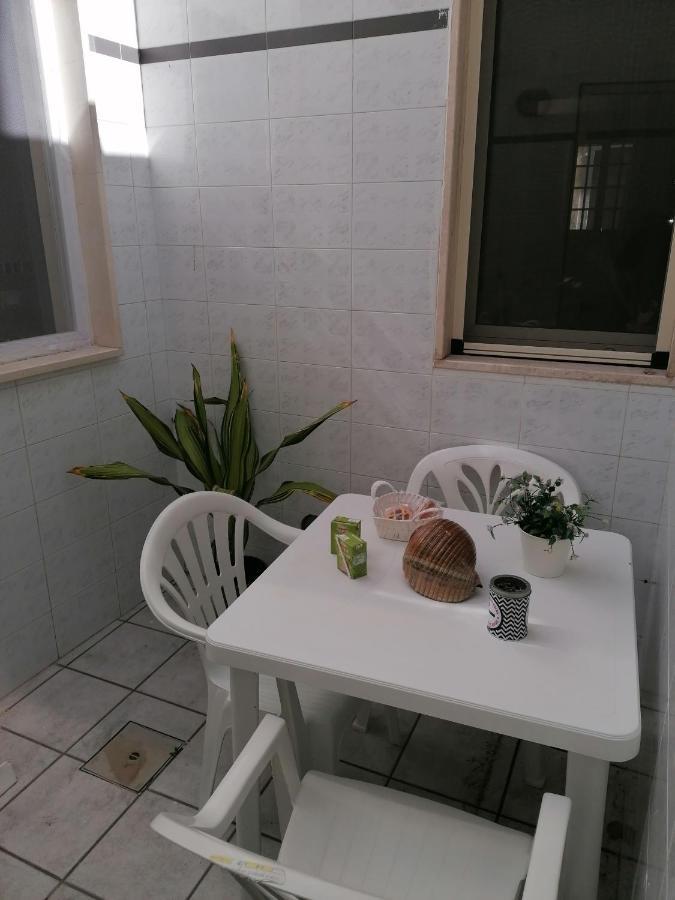 Centro Storico Mare Fuori Villa Brindisi Bagian luar foto