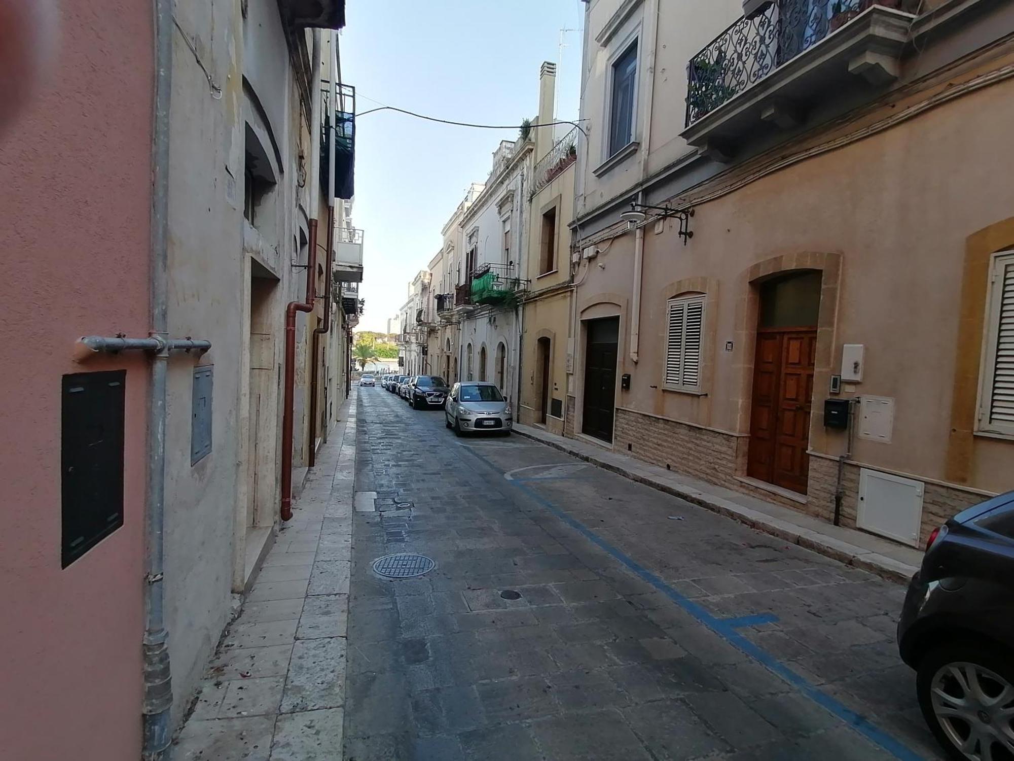 Centro Storico Mare Fuori Villa Brindisi Bagian luar foto
